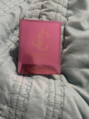 4/$15  jimmy choo - I want choo with love sample